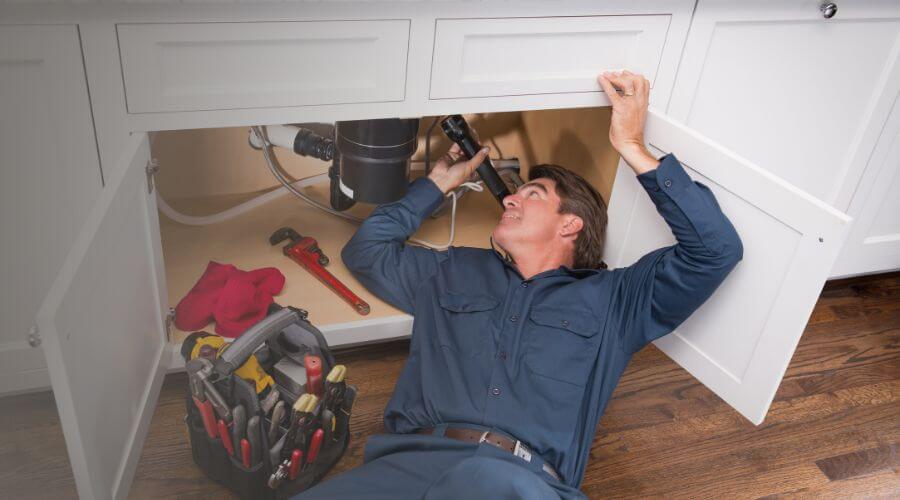 Professional plumbing services in Castroville